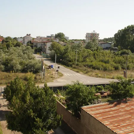 Hotel Princ Velipoje