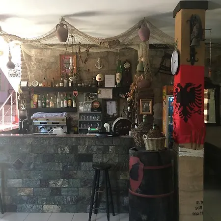 Princ * Velipojë